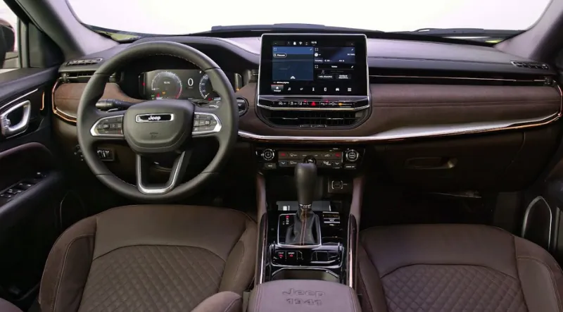 Chrysler Commander 2025 Review, Price, and Changes 
