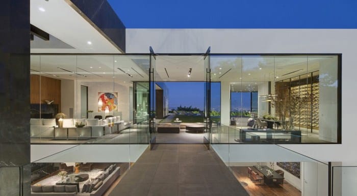 Glass house design modern interior ideas mcclean overlooking architecture basin la panels contemporary living dramatic dropping jaw residence spectacular walls